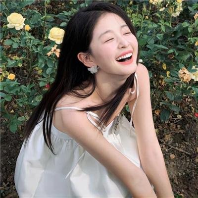 黑夜里的眼睛